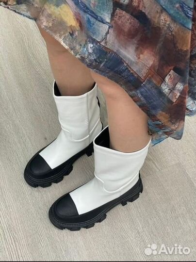 Сапоги женские