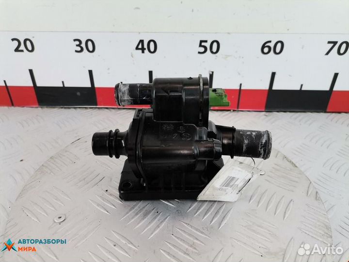 Корпус термостата Ford Fiesta 5 2005 1633908