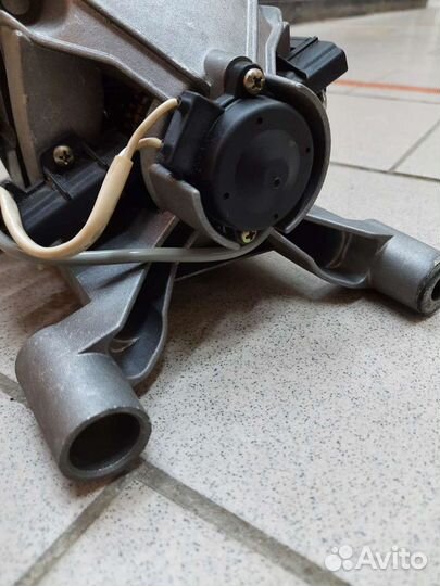 Двигататель стиральной машины