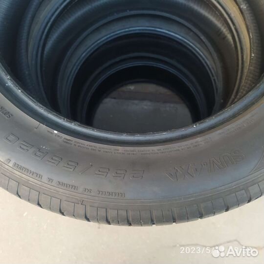 Goodyear Eagle F1 Asymmetric SUV 4x4 255/55 R20 110W