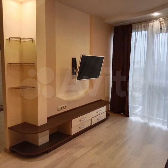 1-к. квартира, 57 м², 12/17 эт.