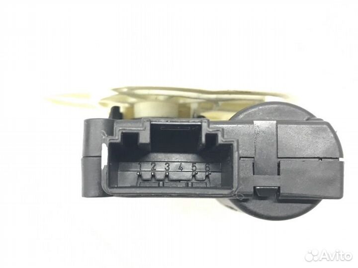 Моторчик заслонки отопителя Audi A8 D3 BVJ 2008
