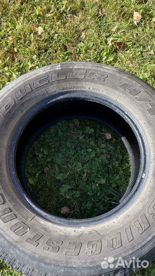 Bridgestone Dueler H/T 843 245/70 R16