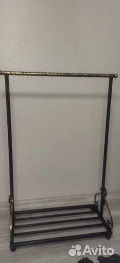 Вешалка напольная