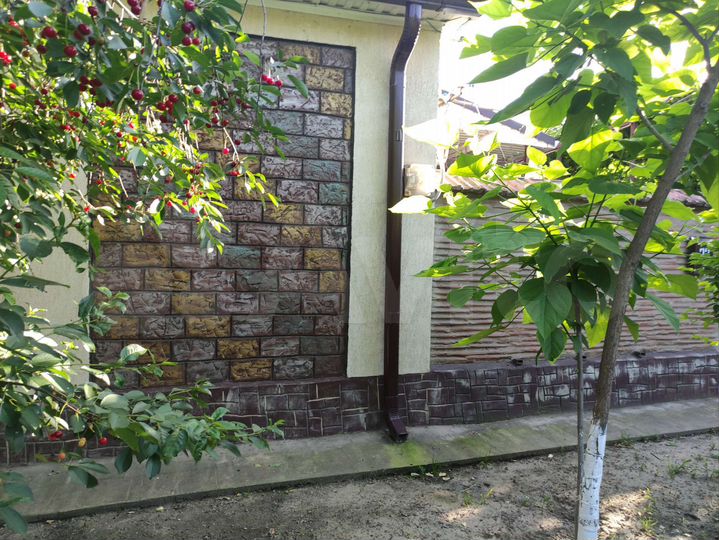 Дом 76 м² на участке 11 сот.