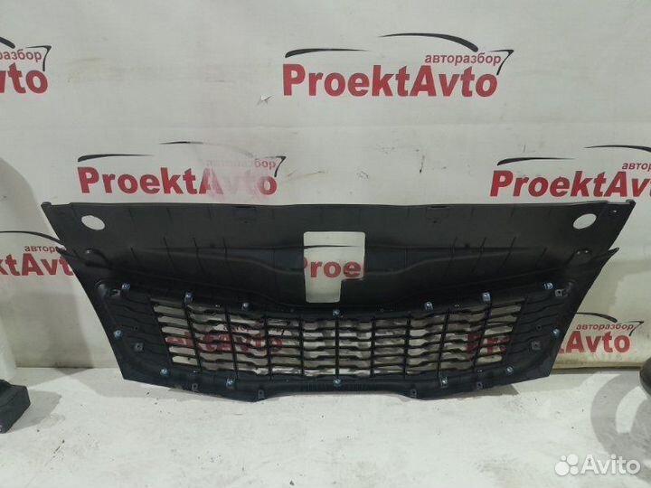 Решетка радиатора Kia Rio 3 2013