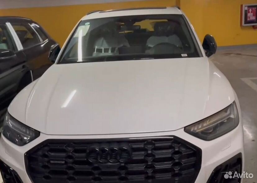 Audi Q5L 2.0 AMT, 2024, 50 км