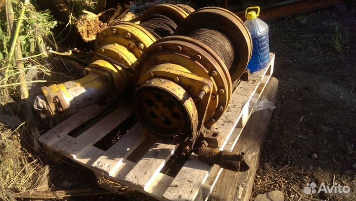 Лебедка грузовая 15-20 тонн