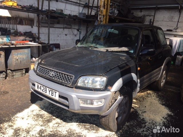 Разбор на запчасти Toyota RAV 4