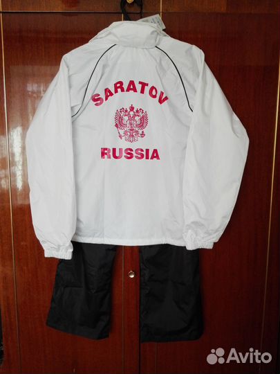 Спортивный костюм