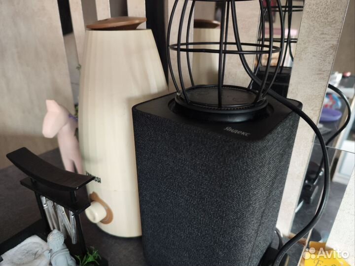 Яндекс станция. Отвязаная от аккаунта