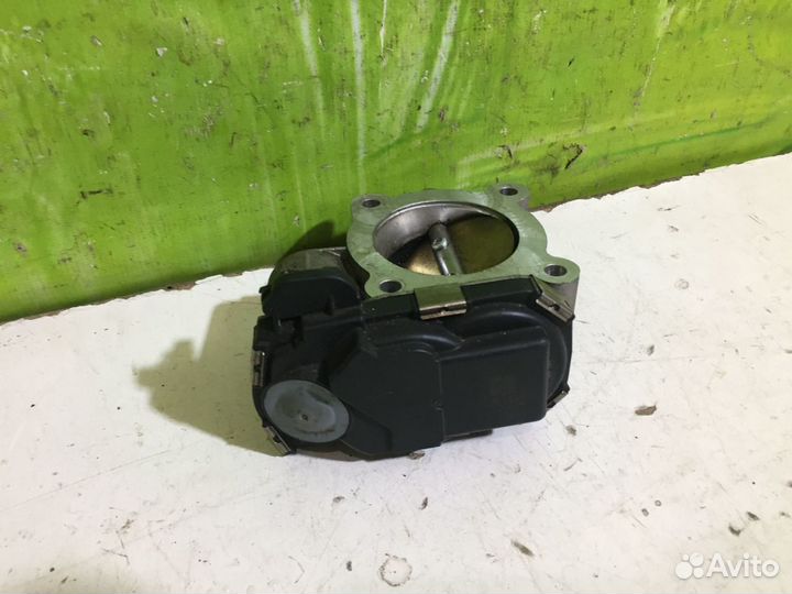 Заслонка дроссельная Opel Astra Zafira 55576656