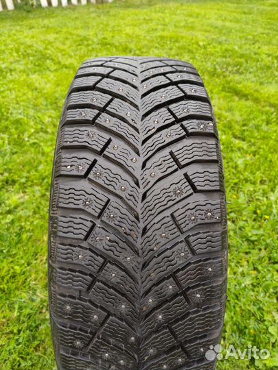 Michelin X-Ice North 4 205/55 R16 94T