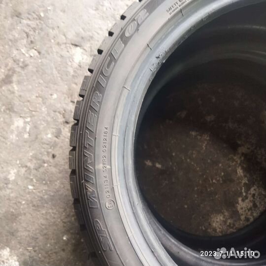 Dunlop SP Winter Ice 02 245/40 R18