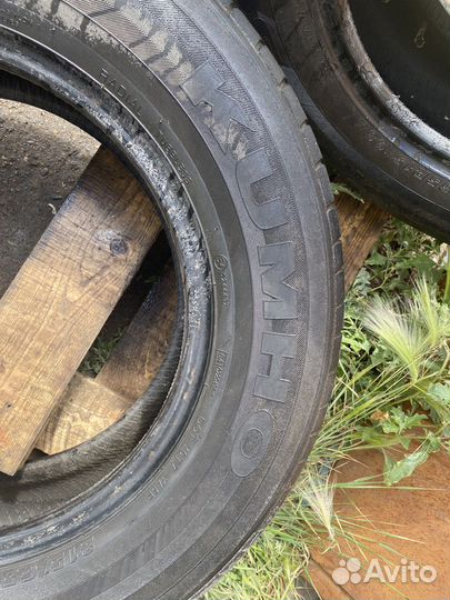 Kumho Solus 4S HA32 215/65 R15