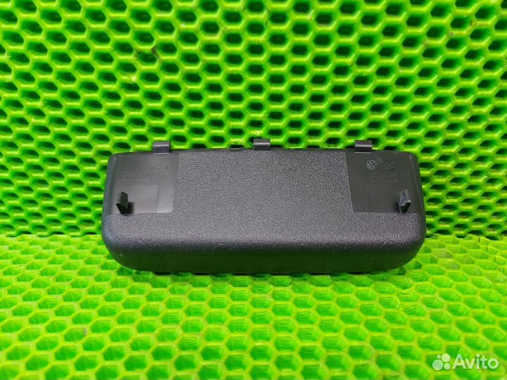 Отделение для очков Volkswagen Touareg NF 7P5 cgra