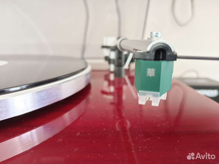 Виниловый проигрыватель thorens TD 206