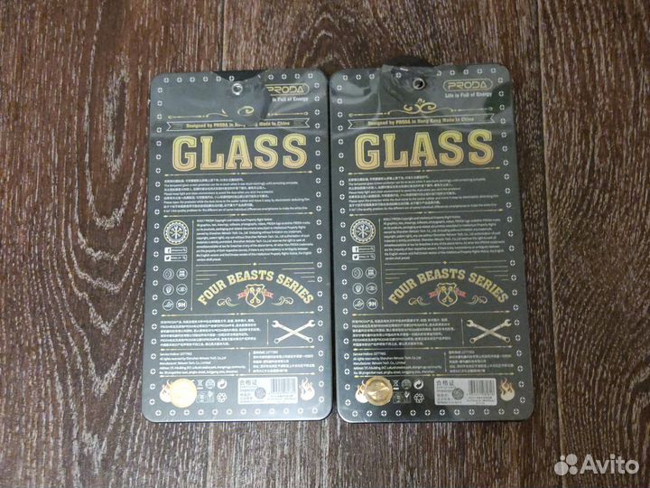 Защитное стекло на iPhone 6s, 7