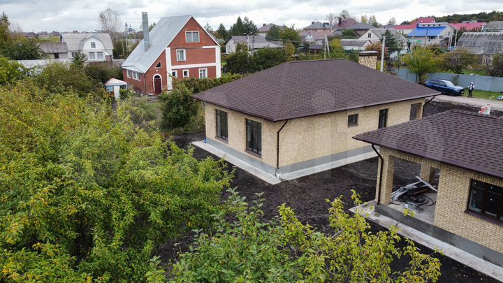 Дом 108 м² на участке 6 сот.