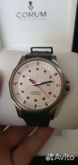 Часы Corum 47 mm