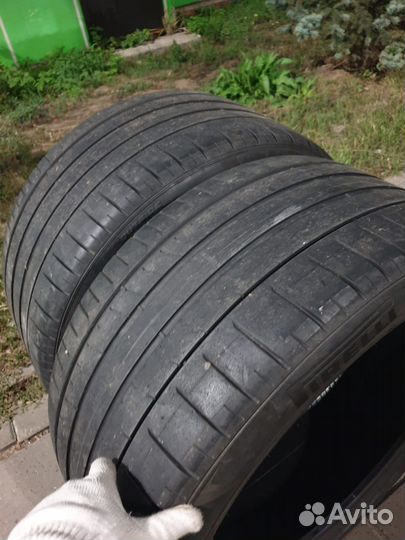 Pirelli P Zero 275/40 R21 и 315/40 R21