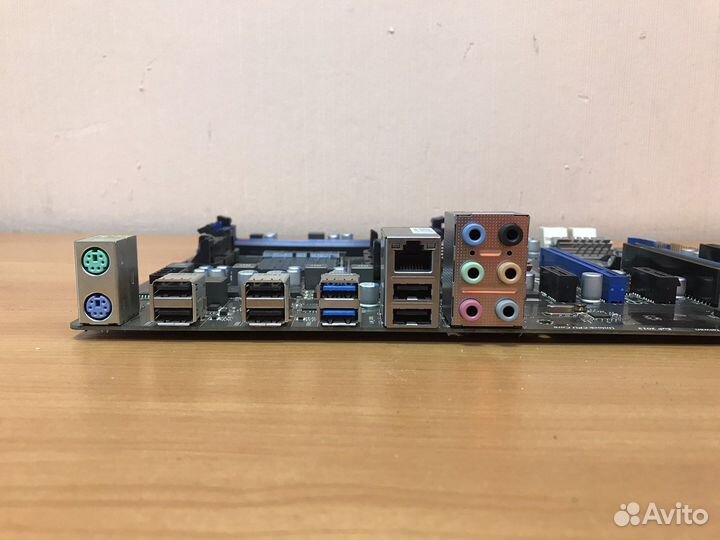 MSI 970A-G43, сокет AM3+, с недостатком