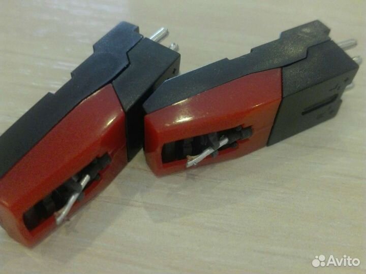 Головка звукоснимателя.игла для винила