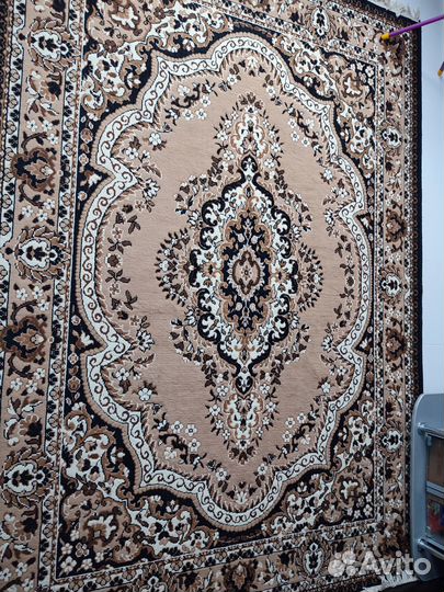 Продаются 2 ковра