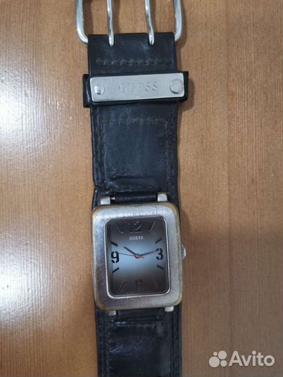 Часы мужские guess