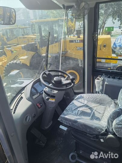 Фронтальный погрузчик Shantui L58K-B5, 2022