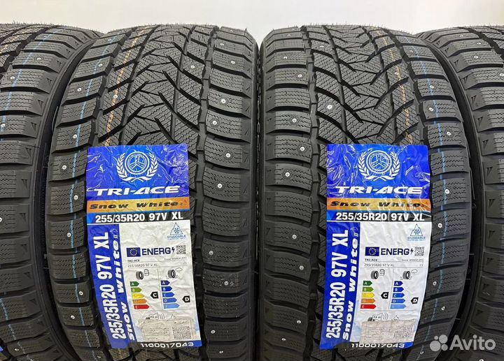 Tri Ace Snow White II 255/35 R20 52J