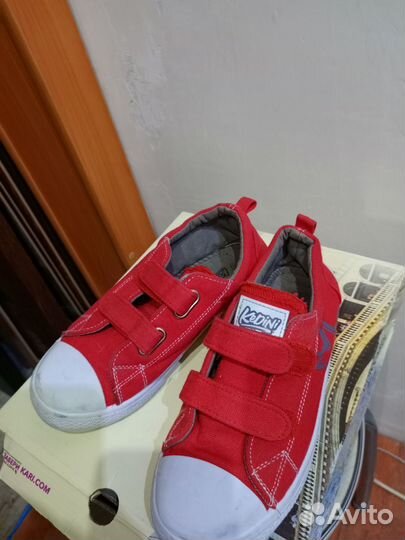 Продам кеды для мальчика 38 р