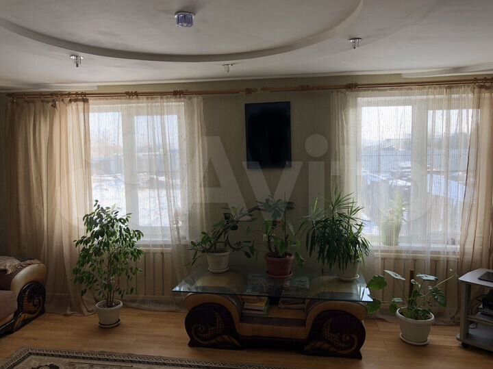 Дом 140 м² на участке 12 сот.