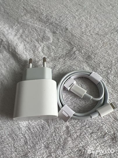 Быстрая зарядка для iPhone оригинал