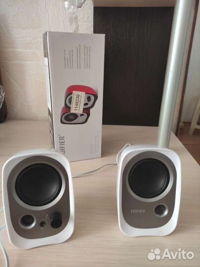Компьютерные колонки Edifier R12u