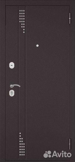 Дверь входная железная с зеркалом