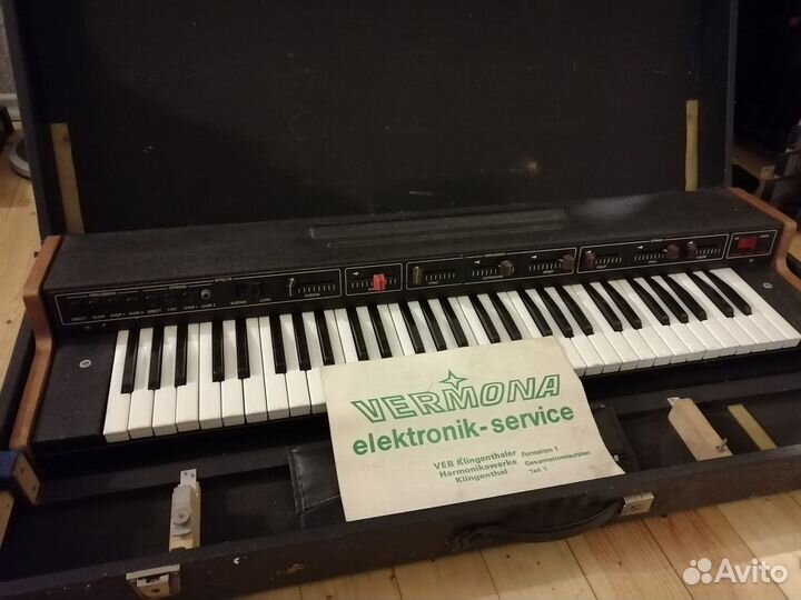 Винтажные электроорганы Vermona