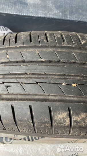 Yokohama BluEarth AE50 215/65 R17