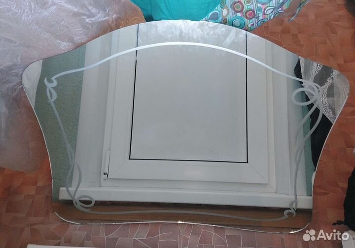 Зеркало фигурное