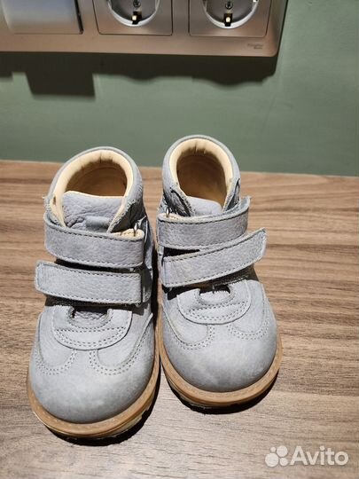 Ботинки для мальчика 21 размер 14 см