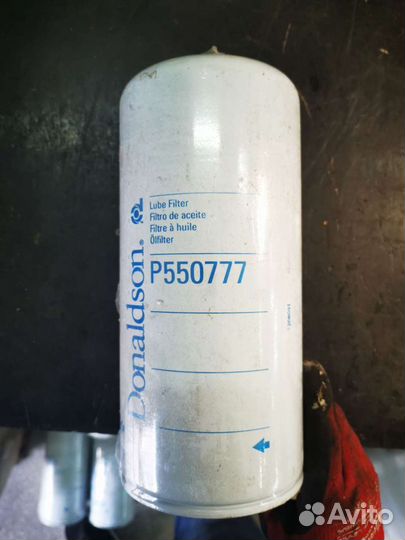 Фильтр масляный P550777