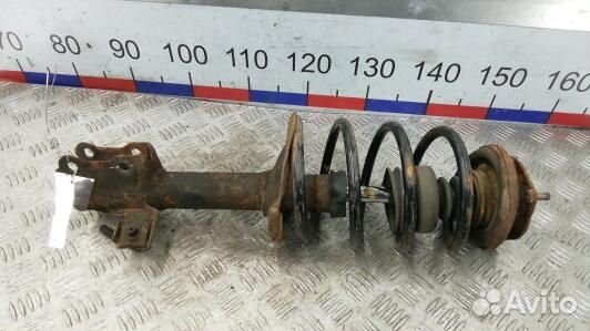 Стойка передняя правая nissan almera N16 (KML16N50