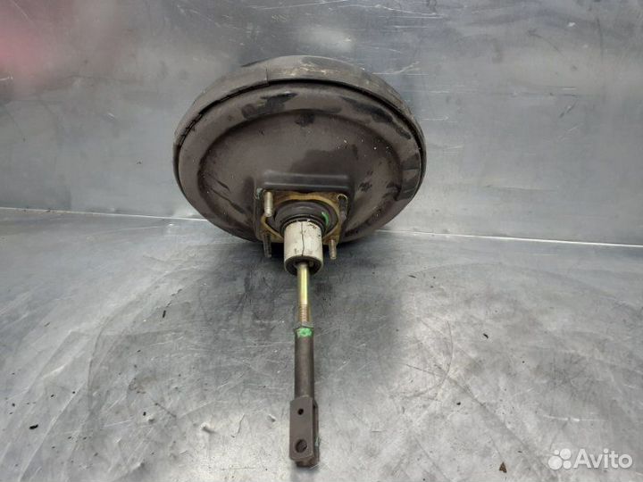 Усилитель тормозов вакуумный Audi A6 C4