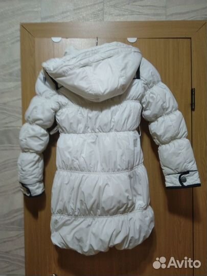Пуховик для девочки 134р