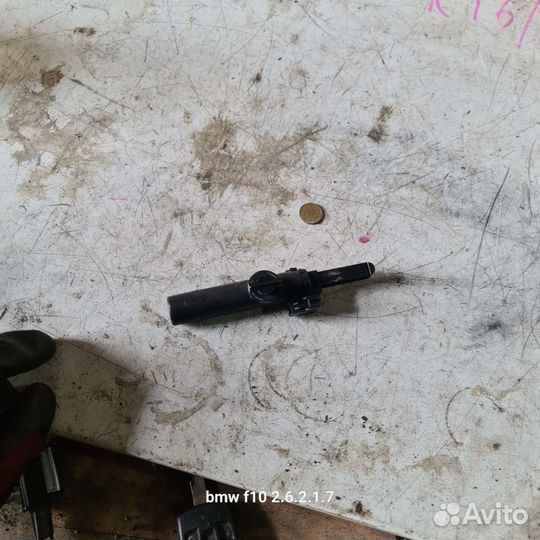 Демпфер бардачка bmw 5 f10