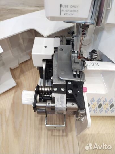 Оверлок новый janome Т-99D