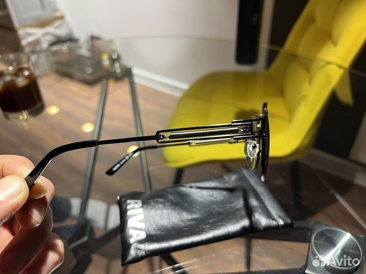 Солнцезащитные очки