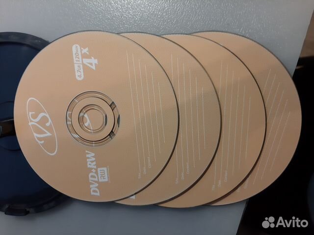 Диски DVD RW 4,7 гб (4 шт.) в коробке