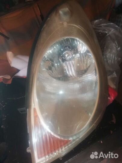 Фара левое