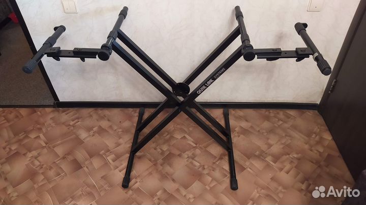 Стойка для клавишных